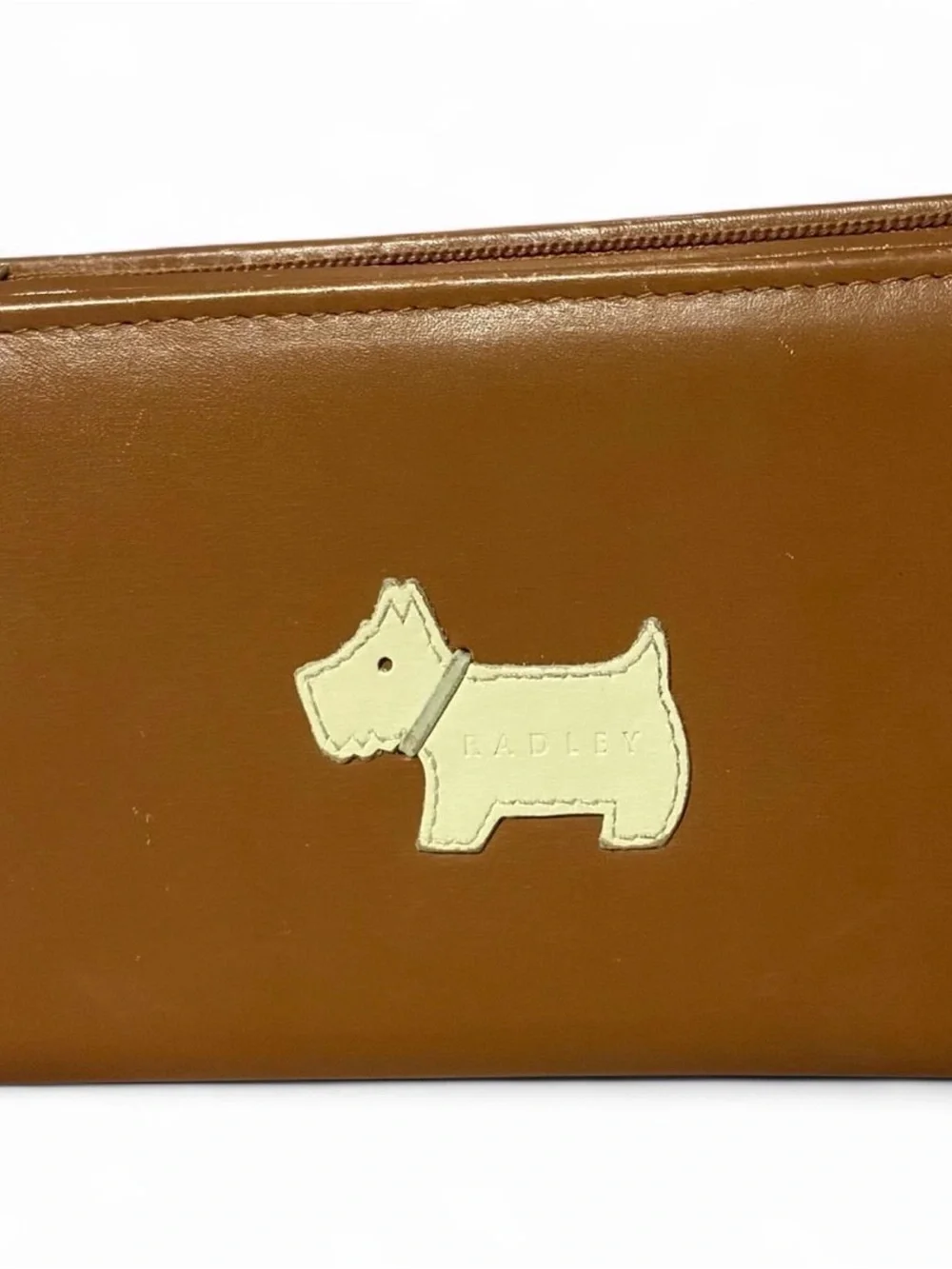 RADLEY LONDON Tan Leather Zip Wallet with Cream Scottie Applique